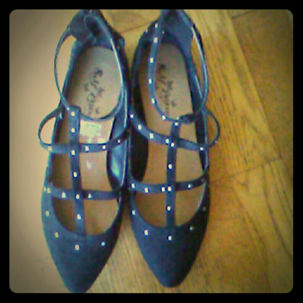Pointed flats